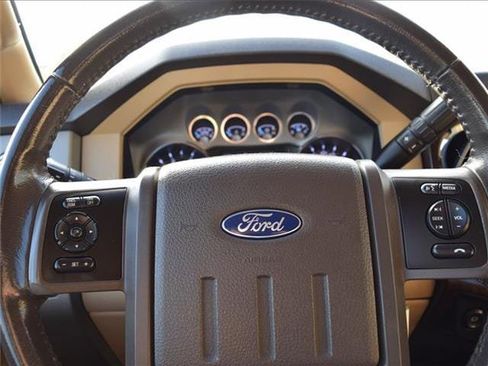 Used 2016 Ford F350 Lariat w/ Chrome Package image 10