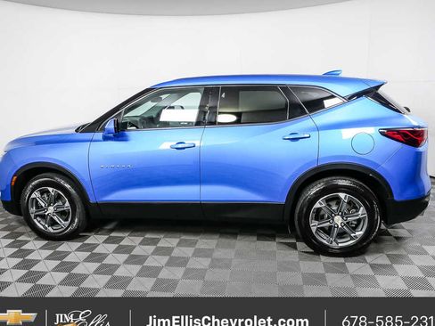 Used 2025 Chevrolet Blazer LT image 28