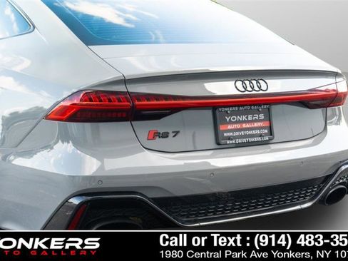 Used 2022 Audi RS 7 Sportback image 21