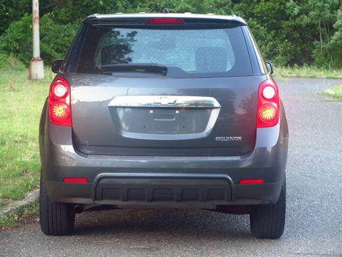 Used 2010 Chevrolet Equinox LS FWD image 7