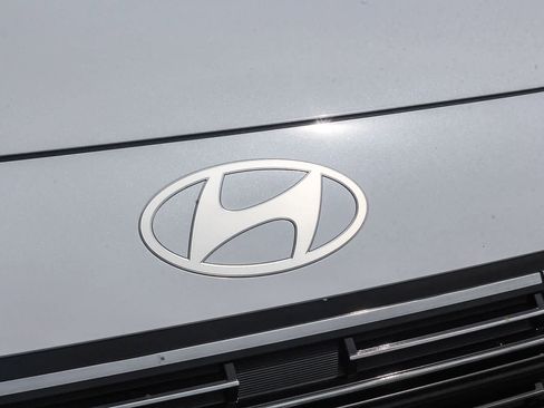 New 2026 Hyundai Palisade SEL Premium FWD image 13