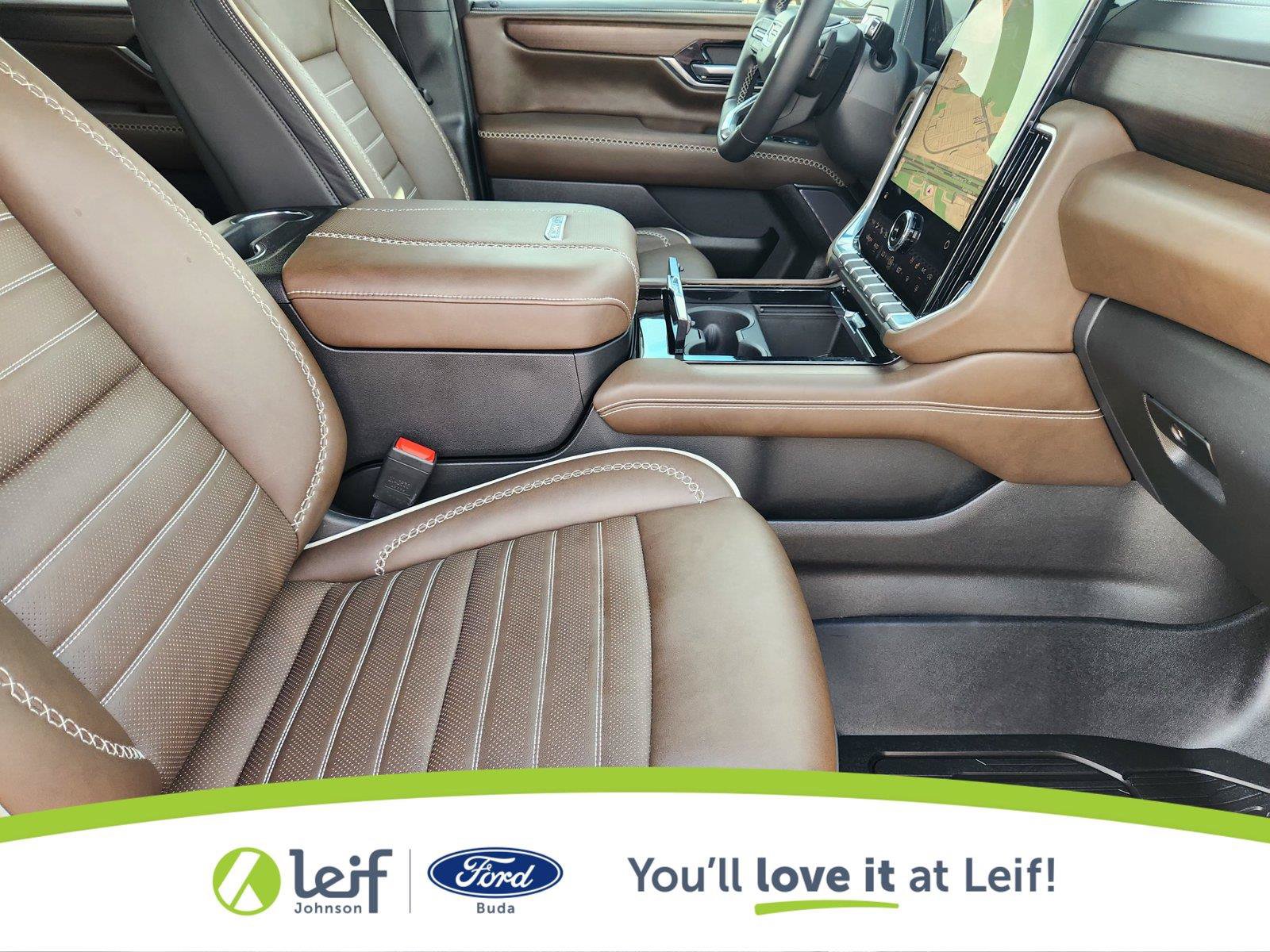 Used 2025 GMC Yukon Denali Ultimate AWD/4WD image 11