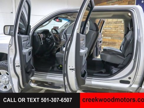 Used 2015 RAM 2500 SLT AWD/4WD image 40