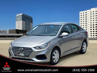 Used 2021 Hyundai Accent SE image 1