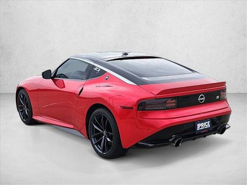Used 2024 Nissan Z Performance w/ Floor Mat Package RWD image 8