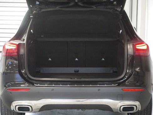 Certified 2026 Mercedes-Benz GLA 250 4MATIC image 30