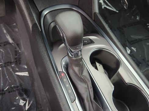 Used 2022 Chevrolet Malibu LT FWD image 21