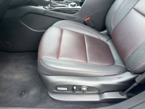 Used 2023 Chevrolet Blazer RS FWD image 19