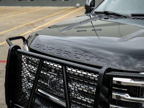 Used 2024 Ford F250 Limited w/ FX4 Off-Road Package AWD/4WD image 33