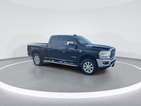 Used 2022 RAM 3500 Laramie image 2