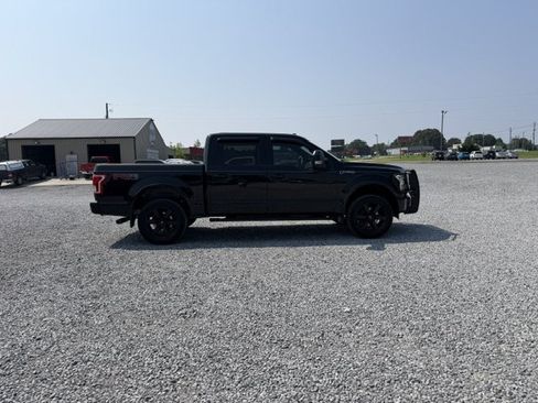 Used 2017 Ford F150 XLT w/ Equipment Group 302A Luxury AWD/4WD image 6