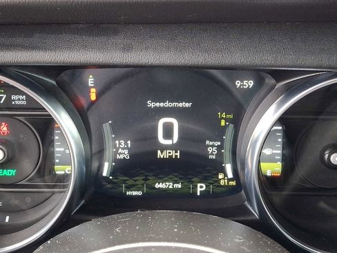 Used 2022 Jeep Wrangler Unlimited Sahara w/ Cold Weather Group AWD/4WD image 21