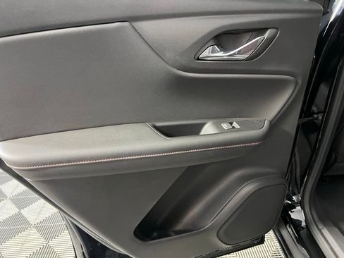 Used 2025 Chevrolet Blazer RS image 28