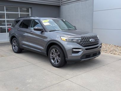 Certified 2023 Ford Explorer XLT w/ Equipment Group 202A