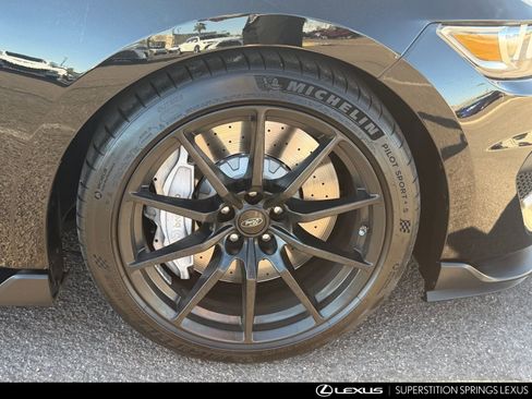 Used 2018 Ford Mustang Shelby GT350 w/ Convenience Package image 10