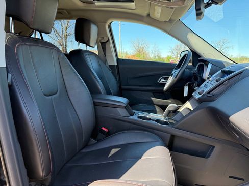 Used 2011 Chevrolet Equinox LT image 10