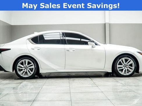 Used 2023 Lexus IS 300 w/ Comfort Package RWD image 6