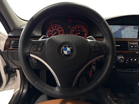 Used 2011 BMW 335i Sedan image 13