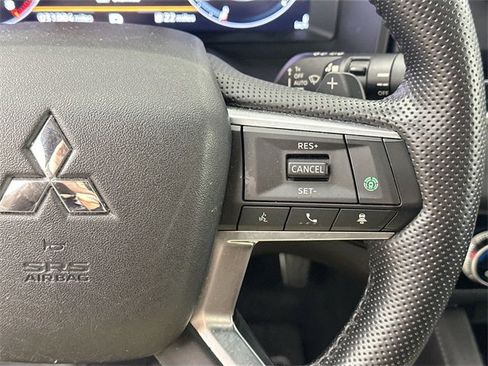 Used 2023 Mitsubishi Outlander SEL Black Edition image 23