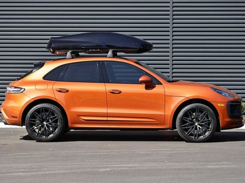 Used 2024 Porsche Macan GTS image 8