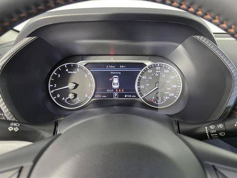 Used 2024 Nissan Sentra SR FWD image 31