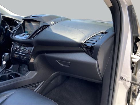 Used 2017 Ford Escape Titanium FWD image 18