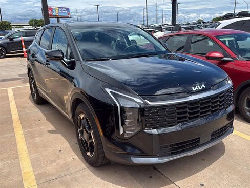 Used 2026 Kia Sportage EX FWD image 1