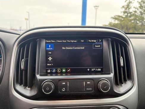 Used 2020 Chevrolet Colorado LT w/ Luxury Package image 35