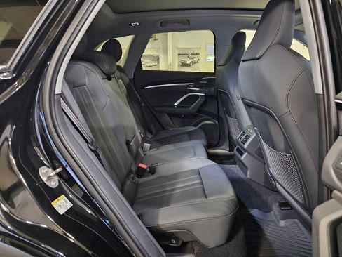 New 2025 Audi Q5 Premium Plus image 12