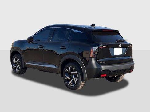 New 2026 Nissan Kicks SV w/ SV Premium Package image 3