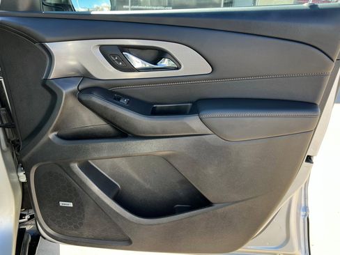 Used 2021 Chevrolet Traverse Premier w/ Redline Edition image 26