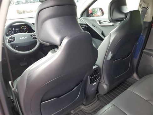 New 2025 Kia Niro Wind w/ Wind Preserve Package image 10