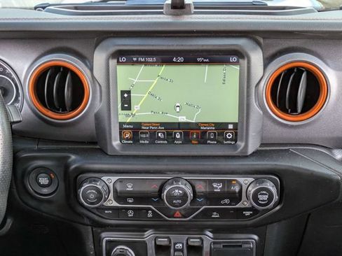 Used 2022 Jeep Gladiator Mojave w/ LED Lighting Group AWD/4WD image 18