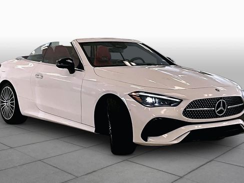 Used 2026 Mercedes-Benz CLE 300 4MATIC Cabriolet image 2