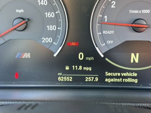 Used 2019 BMW M4 Convertible RWD image 15