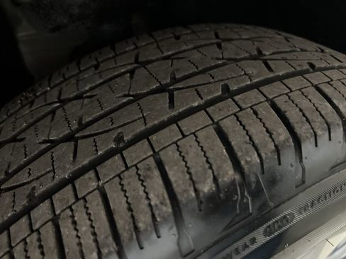 Used 2025 Chevrolet Equinox LT image 41