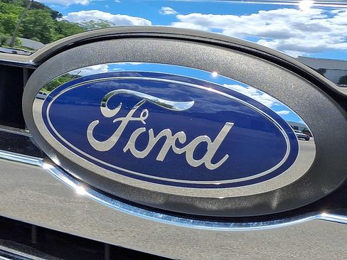 Used 2022 Ford F350 XLT w/ XLT Premium Package AWD/4WD image 29