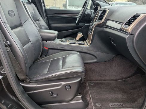 Used 2016 Jeep Grand Cherokee Overland image 27