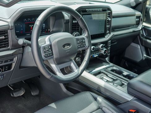 Used 2024 Ford F150 Lariat w/ FX4 Off-Road Package image 9