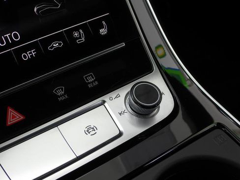 Used 2021 Audi Q8 Prestige image 83