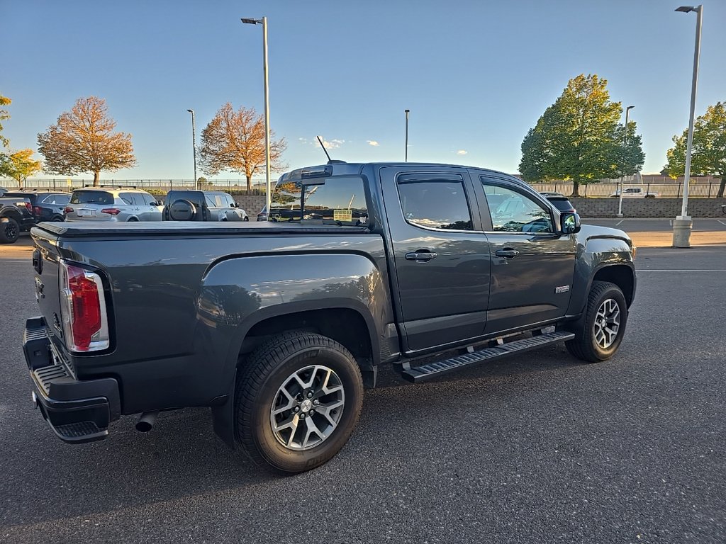 Used 2015 GMC Canyon SLE w/ All-Terrain Package AWD/4WD image 4