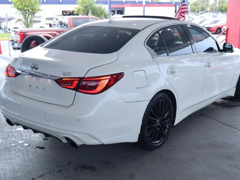 Used 2021 INFINITI Q50 Luxe w/ Seat & Sound Package RWD image 5