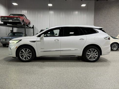 Certified 2023 Buick Enclave Avenir w/ Avenir Technology Package AWD/4WD image 2