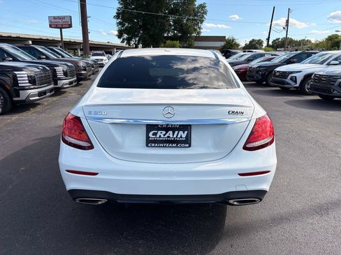 Used 2019 Mercedes-Benz E 300 image 6