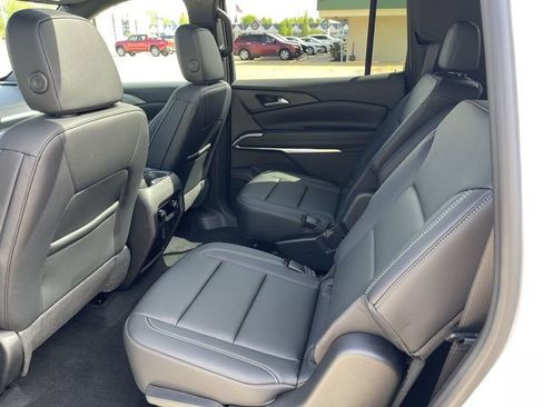 New 2026 Chevrolet Traverse LT AWD/4WD image 13