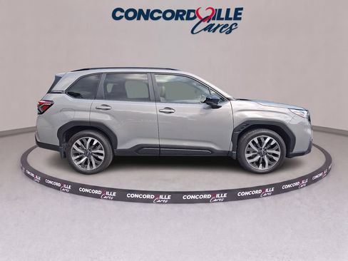 Certified 2025 Subaru Forester Touring AWD/4WD image 8