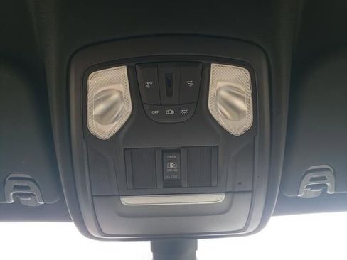 Used 2021 RAM 1500 Big Horn AWD/4WD image 25