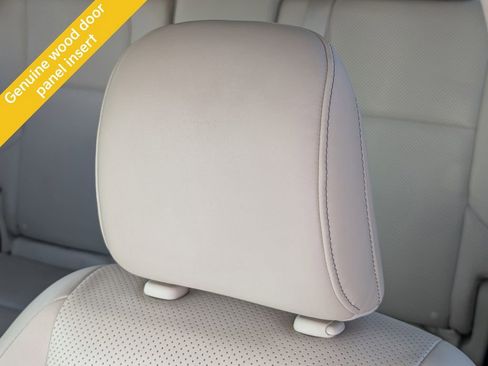 Used 2014 Lexus GX 460 Luxury image 17