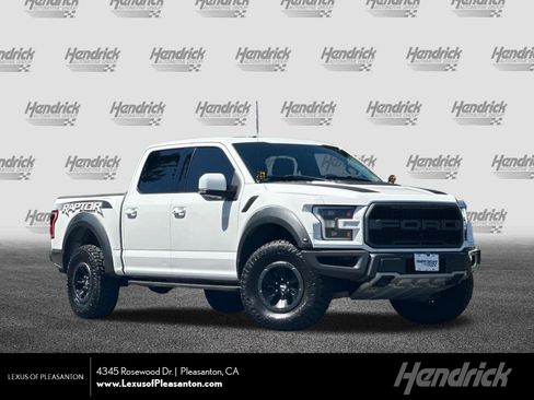 Used 2018 Ford F150 Raptor w/ Equipment Group 802A Luxury AWD/4WD image 1