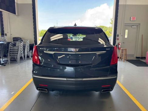Used 2019 Cadillac XT5 FWD image 6